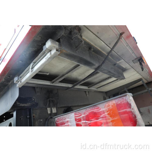 HOWO Kulkas Truck Freezer Box Truck